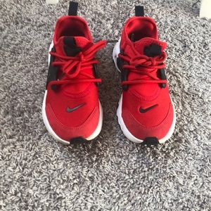 Nike Boys Red Sneakers. Size 3